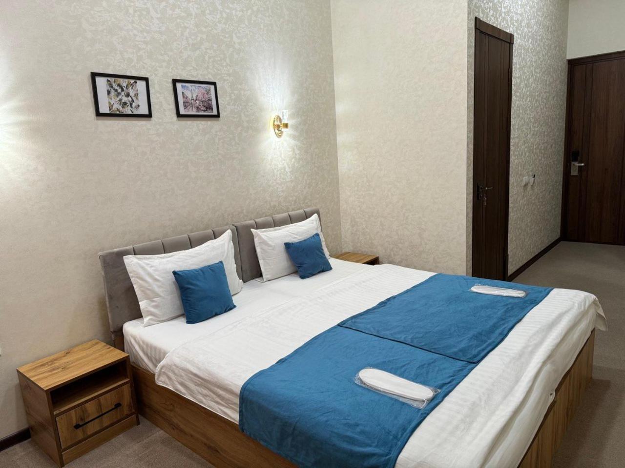 Resident Hotel 塔什干 外观 照片